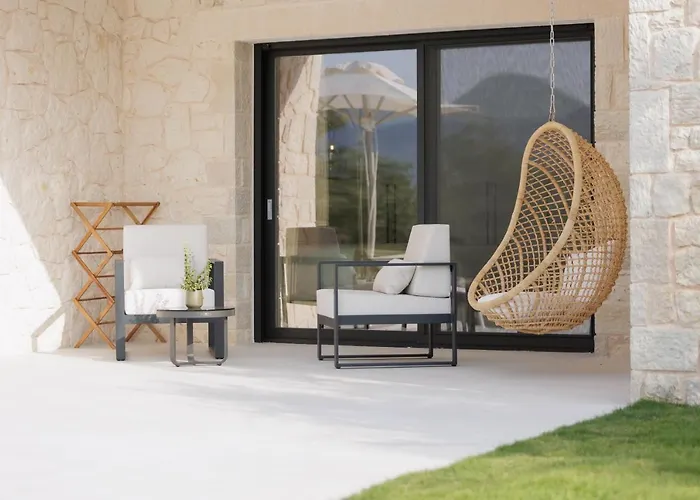 Villa Luxurious Trinity *