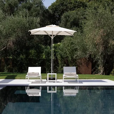 Luxurious Trinity Κοντόκαλι