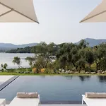 Luxurious Trinity * Kontokali