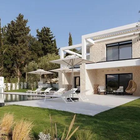 Luxurious Seafront In Corfu * Kontokali