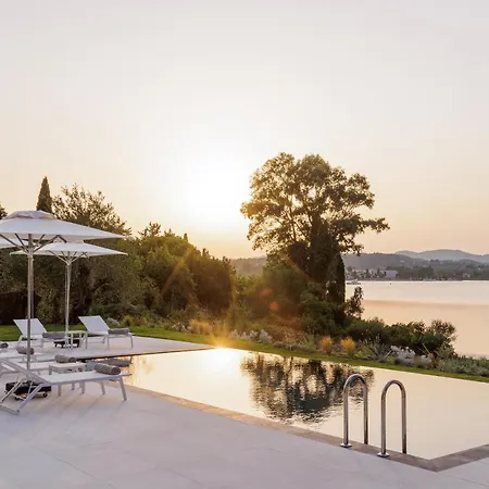Villa Luxurious Seafront In Corfu *