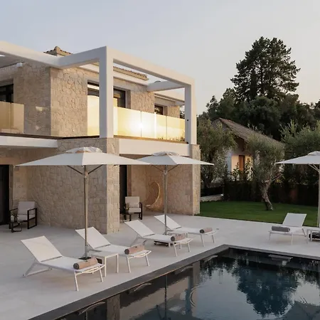 Luxurious Seafront In Corfu * Kontokali