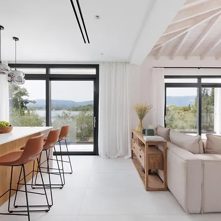 Villa Luxurious Trinity