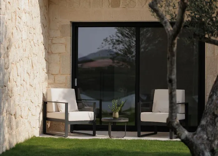 Villa Luxurious Trinity *